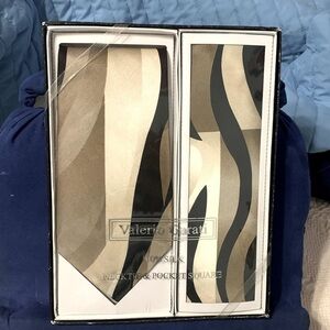 VALERIO Garati  100% silk neck, tie, and pocket square set
